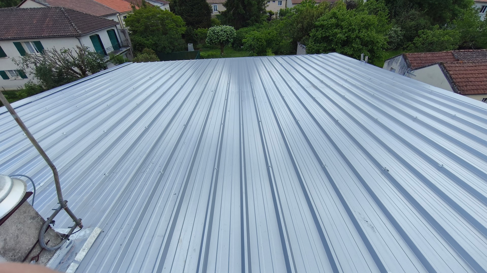 Toiture bac acier neuve