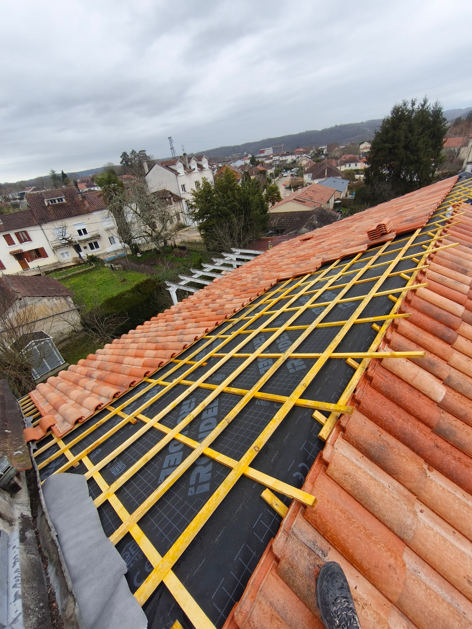 Liteaunage avant pose des tuiles